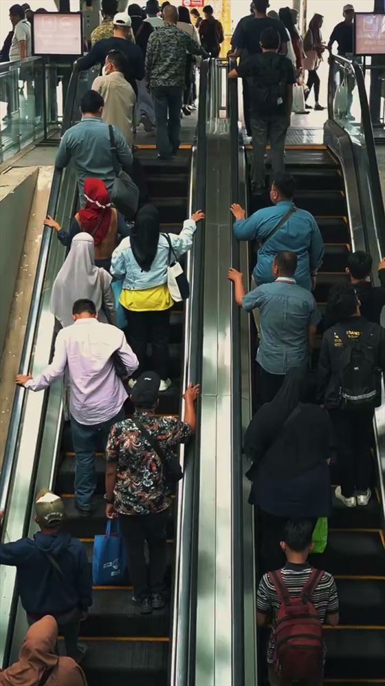 Kelapa Gading, on the way up — Video &middot; 02